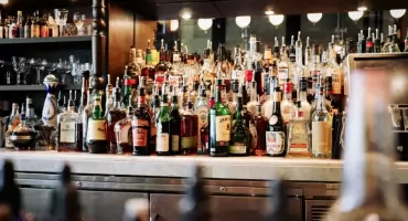 Nocny zakaz sprzedaży alkoholu na Białołęce - TAK czy NIE? [SONDAŻ]