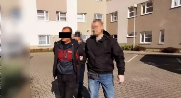 MULTI-RECYDYWISTA W TYMCZASOWYM ARESZCIE. Akcja na Pradze-Północ!