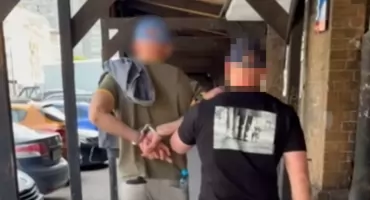 PRZYJEŻDŻAŁ DO STOLICY, ŻEBY KRAŚĆ. Złapali go policjanci z KRP na Pradze-Północ